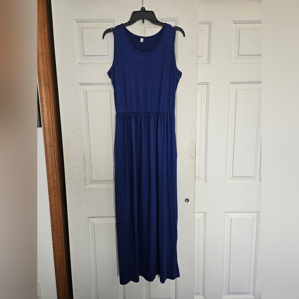 Elegant Blue Sleeveless Maxi Dress L